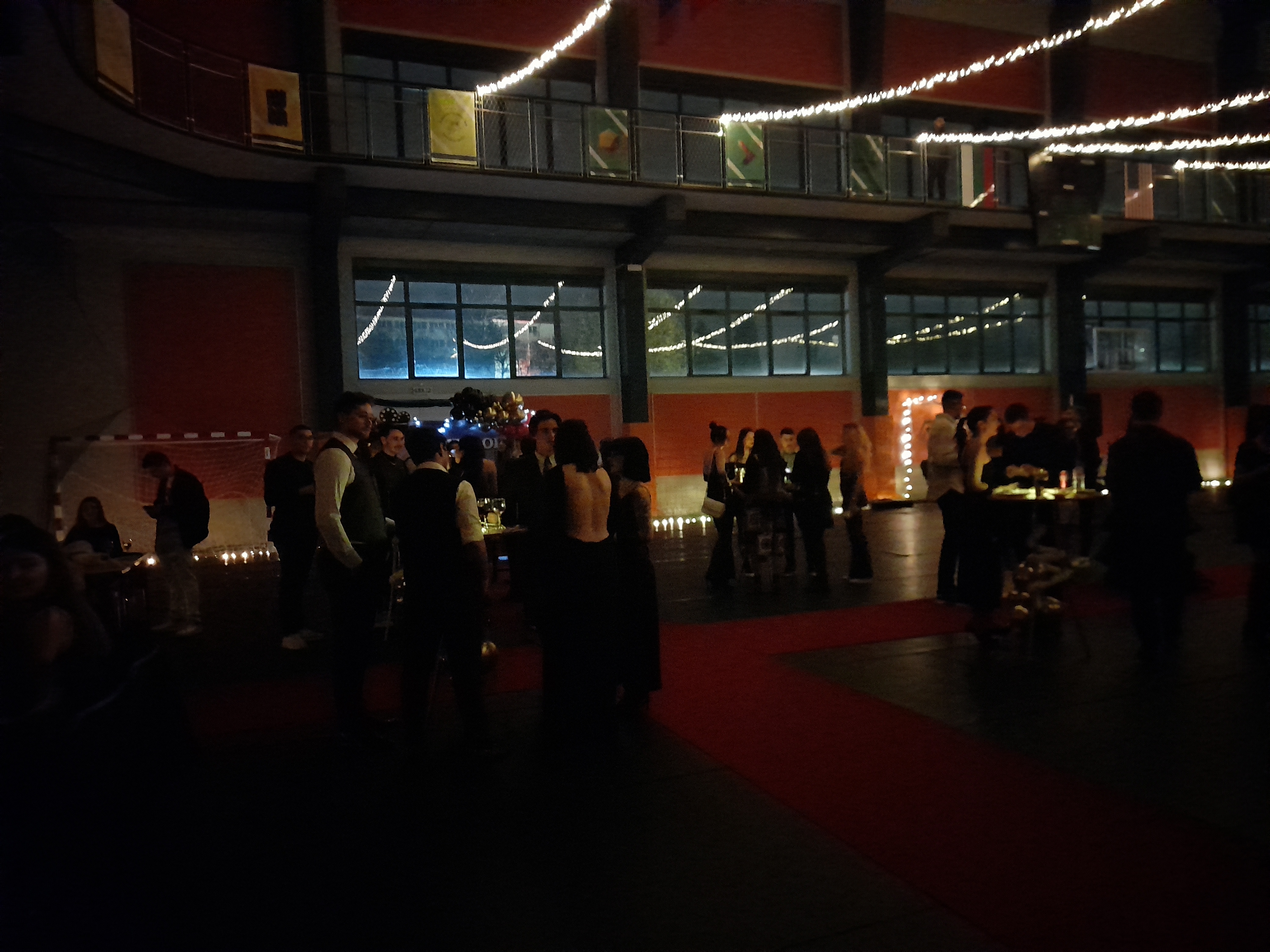 The tables and the red carpet. Tsvetina Georgieva for AUBG Daily.