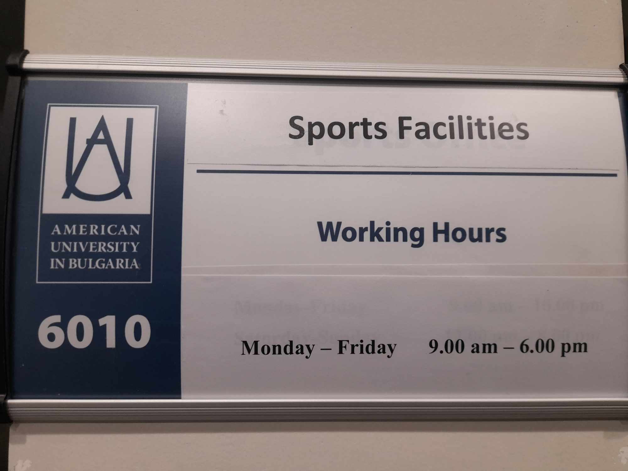 The gym's working hours during the first two weeks of the Fall 2023 semester. Tsvetina Georgieva for AUBG Daily.