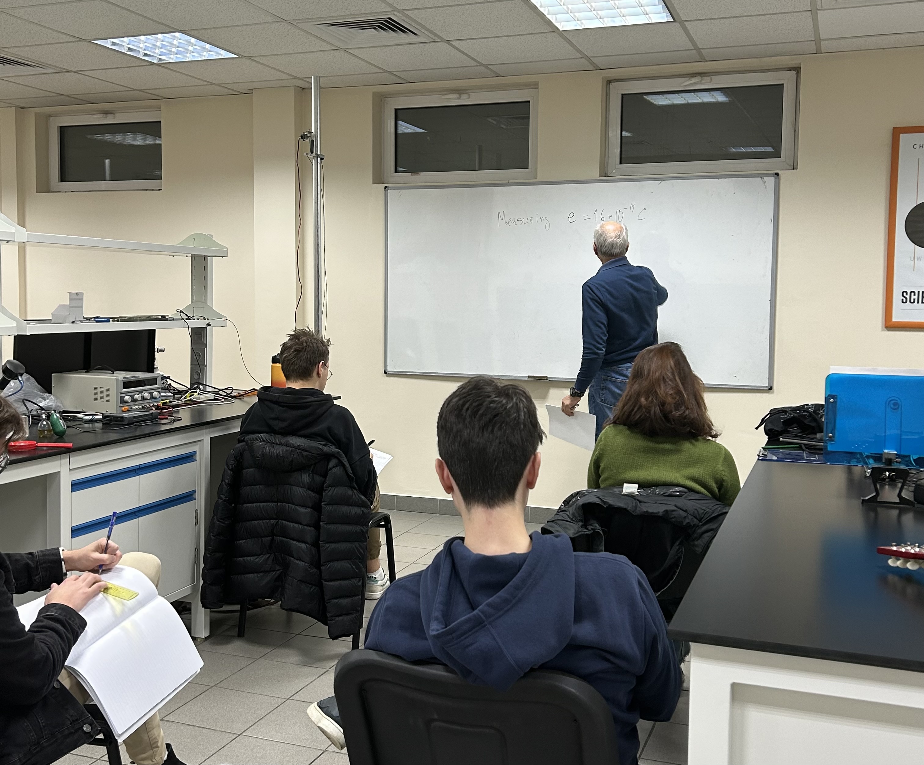 Physics lecture in the Science Lab. Photo courtesy of Janina Ormanova