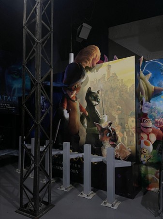 A 3D poster on the ground floor of the cinema. Personal archive.