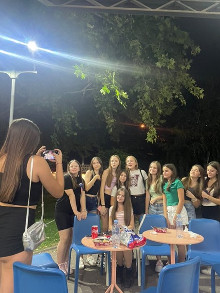 Teona with some of her followers. Personal archive.
