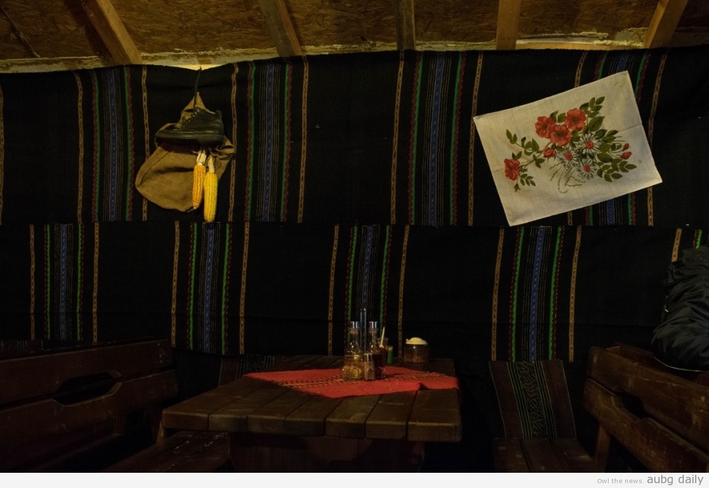 Cosy atmosphere and authentic decorations; Steliyana Yordanova for AUBG Daily.